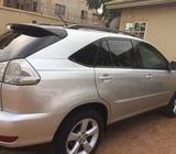 Extra clean Tokumbo Lexus Rx 350 up for grab!