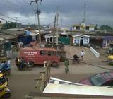 Full Shopping complex at ijaye bustop,