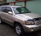 Toyota highlander 2005 model