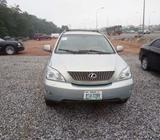 Very clean Naija used 04/05 Lexus up for sale