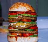 7 HD pictures in a location of your choice and get a FREE big burger