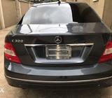 M/benz C300 toks super clean and fresh