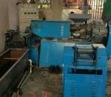 Extruder machine