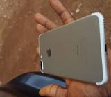 128gb mint factory unlocked gold iPhone 7plus for a low price