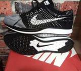 Nike Flykinit Racer