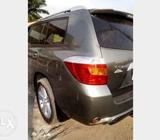 Neatly Used Toyota Highlander 2008 Model