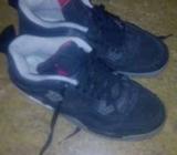 Air jordans 4