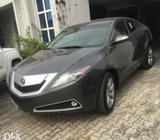 Pristine Acura ZDX 2010 model for grabs