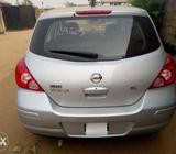 Tokunbo Nissan Versa 07 on sale