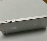 IPhone 5 white 16GB -US used - like new