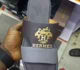 Hermes palms
