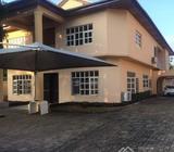 Tastefully 5 Bedroom Fully Detached Duplex