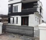 Brand New 5 Bedroom Detached Duplex,water Front