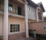 Newly built 5 bedroom's duplex at amuwodofin Lagos